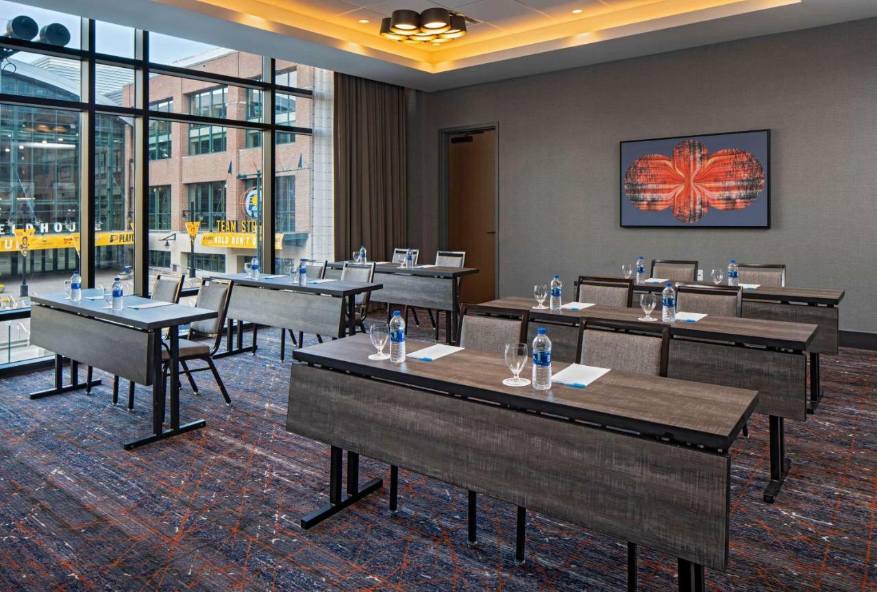 Hyatt House Indianapolis Downtown Ξενοδοχείο Εξωτερικό φωτογραφία